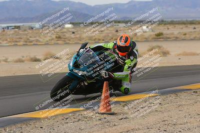 media/Dec-17-2022-SoCal Trackdays (Sat) [[224abd9271]]/Turn 9 Inside (1pm)/